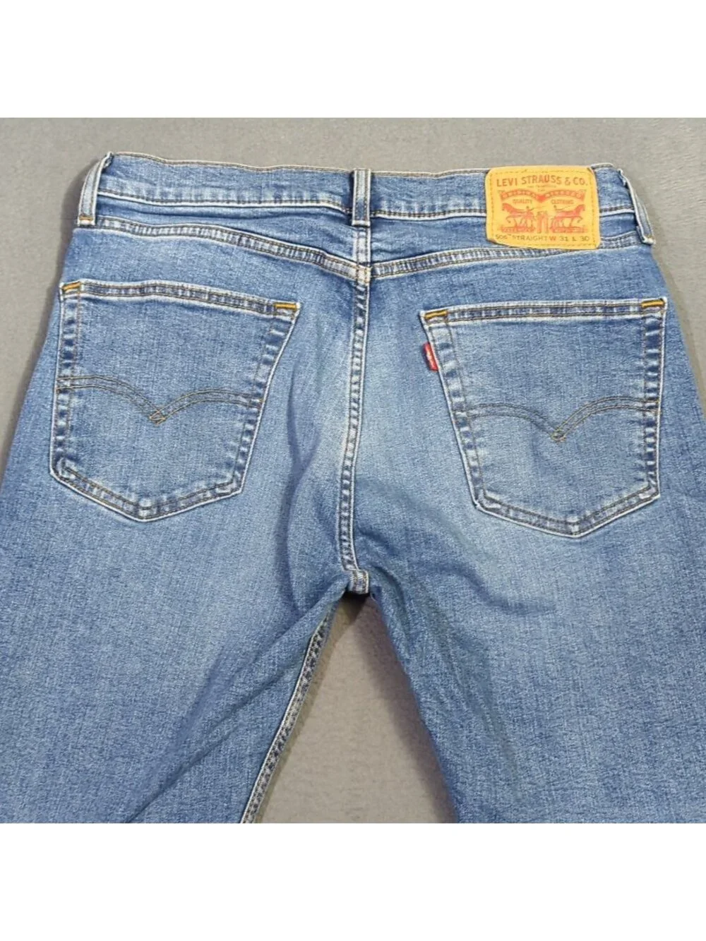 Levi's Jeans Men's 31x30 Fits 30x29 Blue 506 Comfort Straight Fit Denim